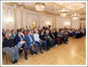 II. Balogh Márton Katonadal Emlékverseny – Gálaműsor (fotó: Dani László Attila) II. Balogh Márton Katonadal Emlékverseny – Gálaműsor (fotó: Dani László Attila)