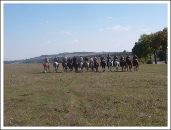 A soproni Nádasdy-huszárok a Nemzetközi lovassági napokon