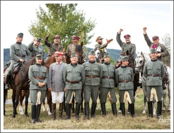 A soproni Nádasdy-huszárok a Nemzetközi lovassági napokon