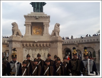 Szombathelyi kishuszárok a Budai Várban