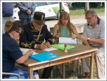 A MHKHSZ Lovasság küllemi és alaki minősítője - fotó: Horváth Gábor