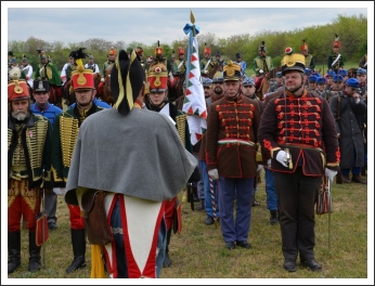 Kiképzés és hadijáték Komáromban (forrás: 2. Honvéd Zászlóalj)
