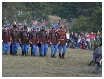 Ismét dörögtek az ágyúk a Mészeg-hegy lábánál (fotó: Berlingerné Kiss Orsolya)